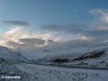 Lądowanie samolotu na lotnisku w Ísafjörður